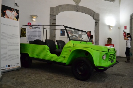 La Mehari in esposizione a Napoli